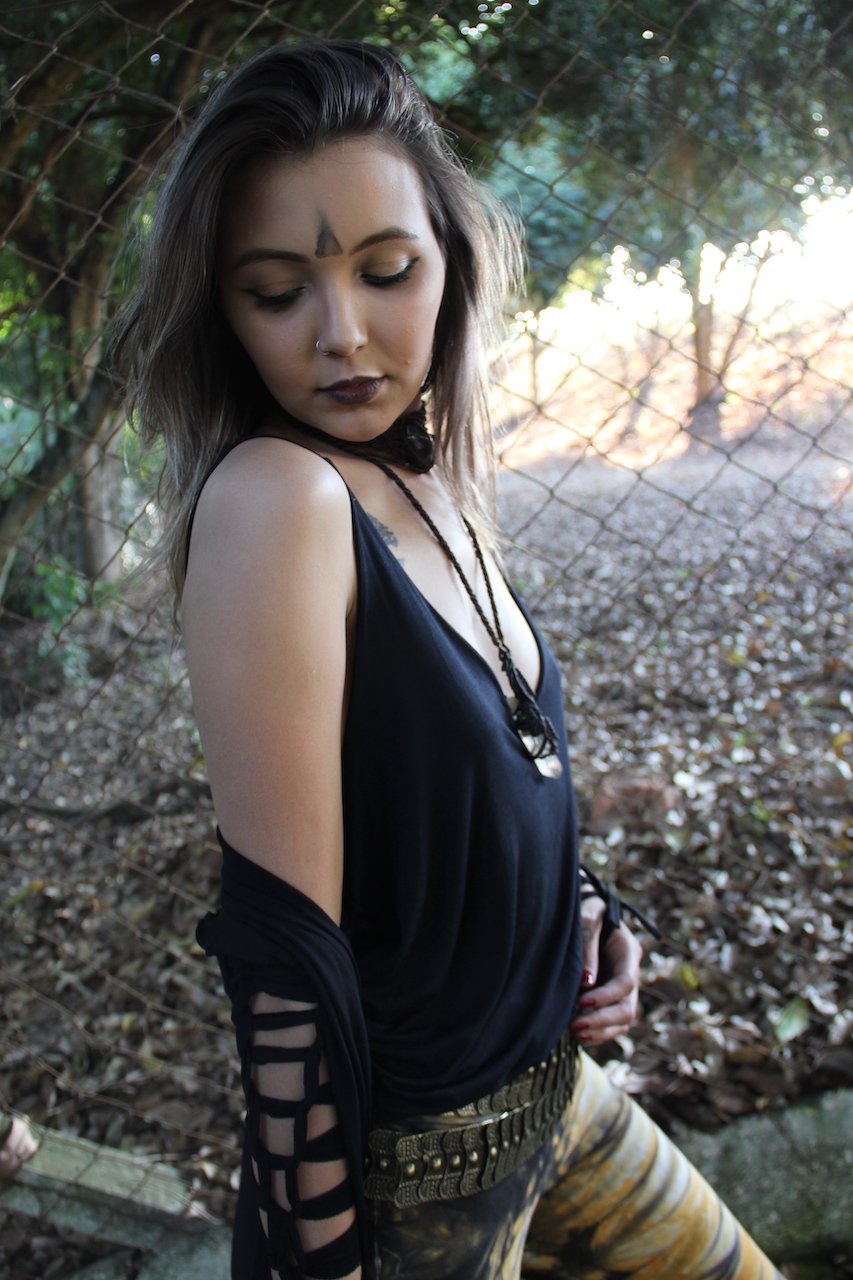 Regata Sombra - básica e versátil - Imagem 4